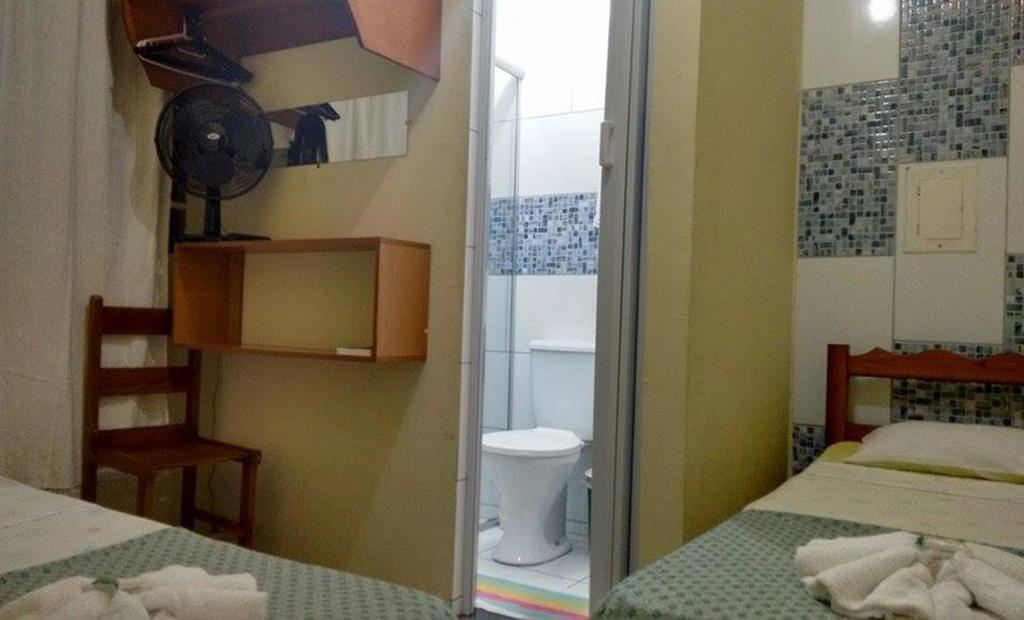 Small Twin Room,1588121547:JPEG